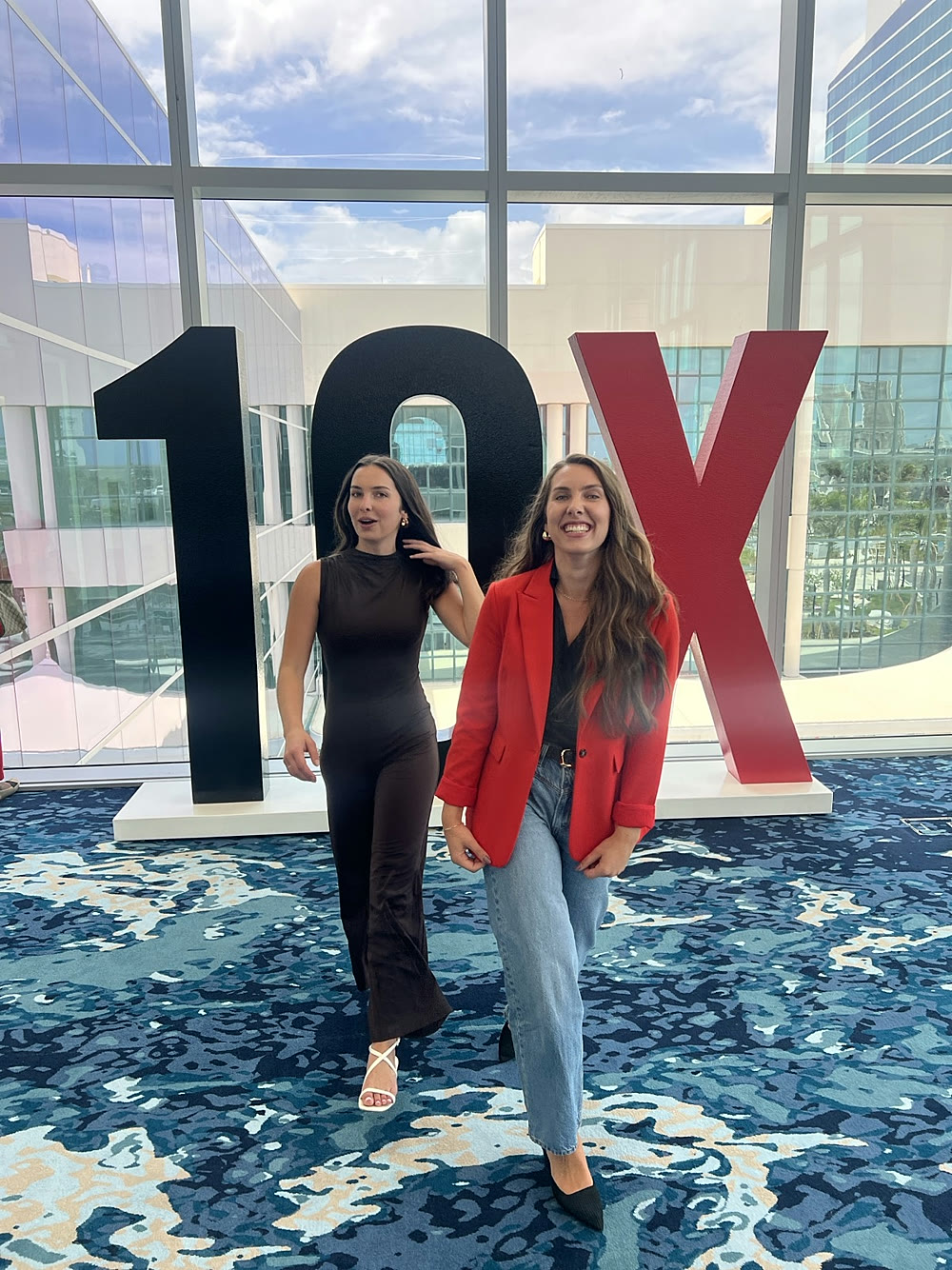 Kaelin and Kinley Coe at the 10X conference